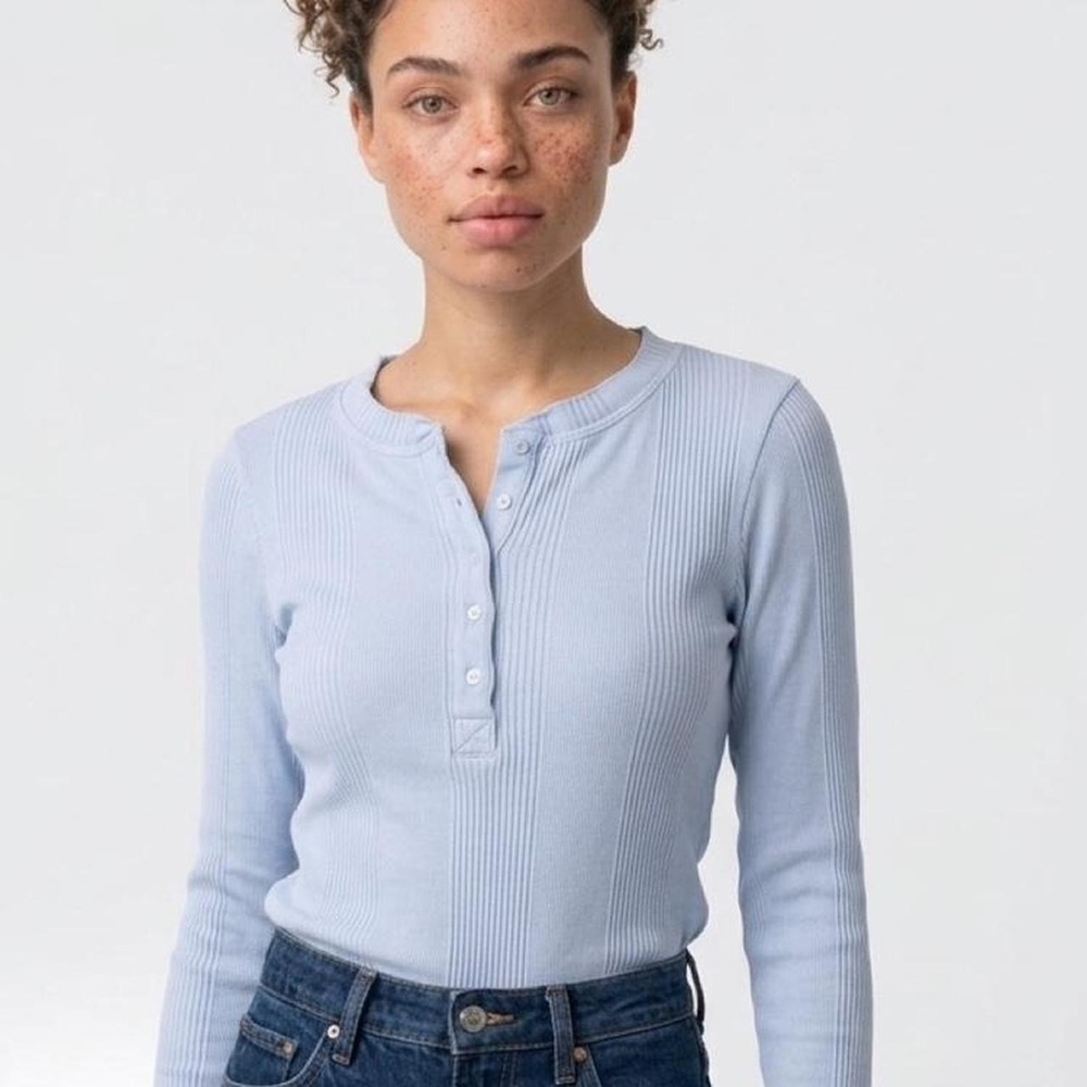 Light blue long sleeve xl Aerie shirt
